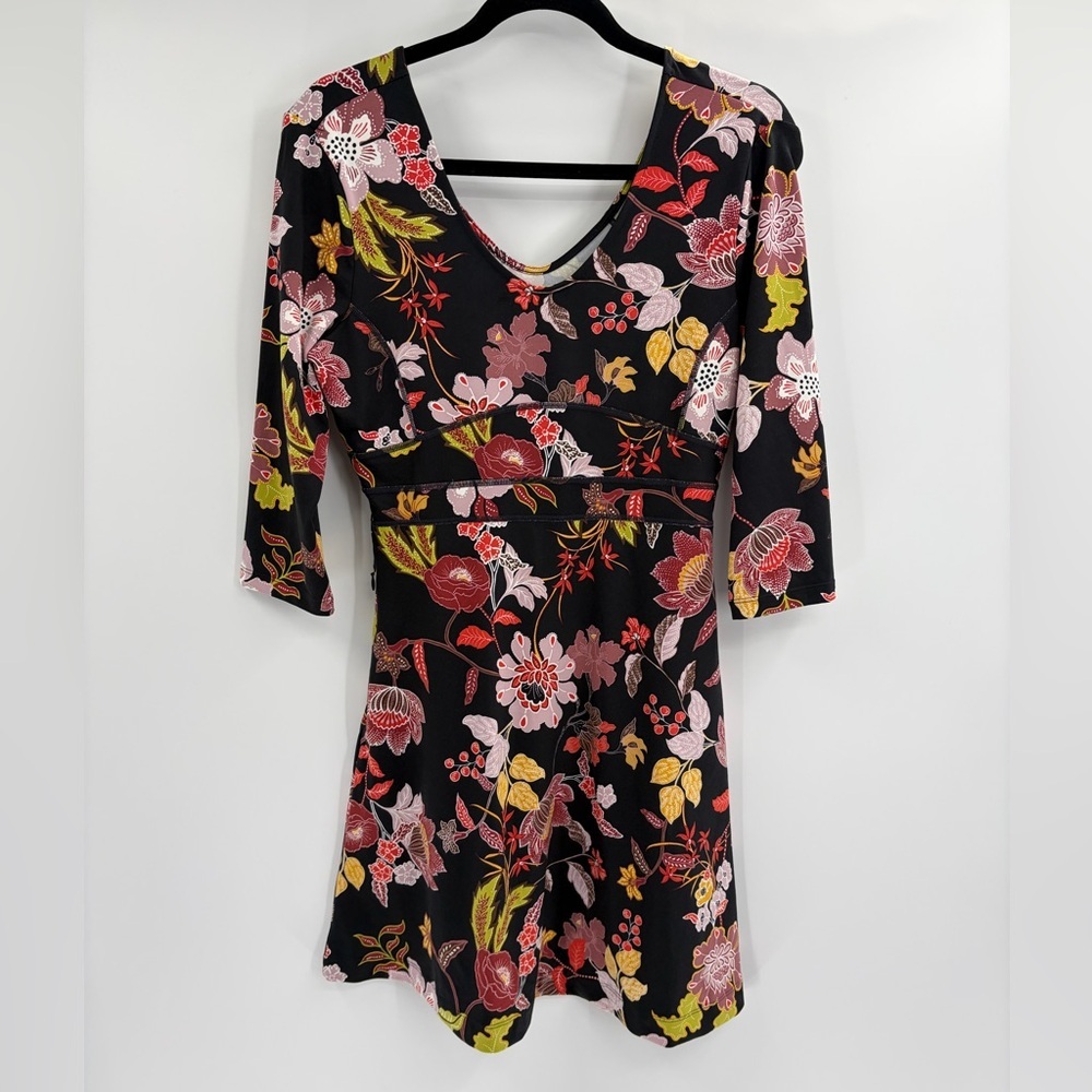 Title Nine Dream 3/4 sleeve knee length floral dress fabric SwiftSnap size small